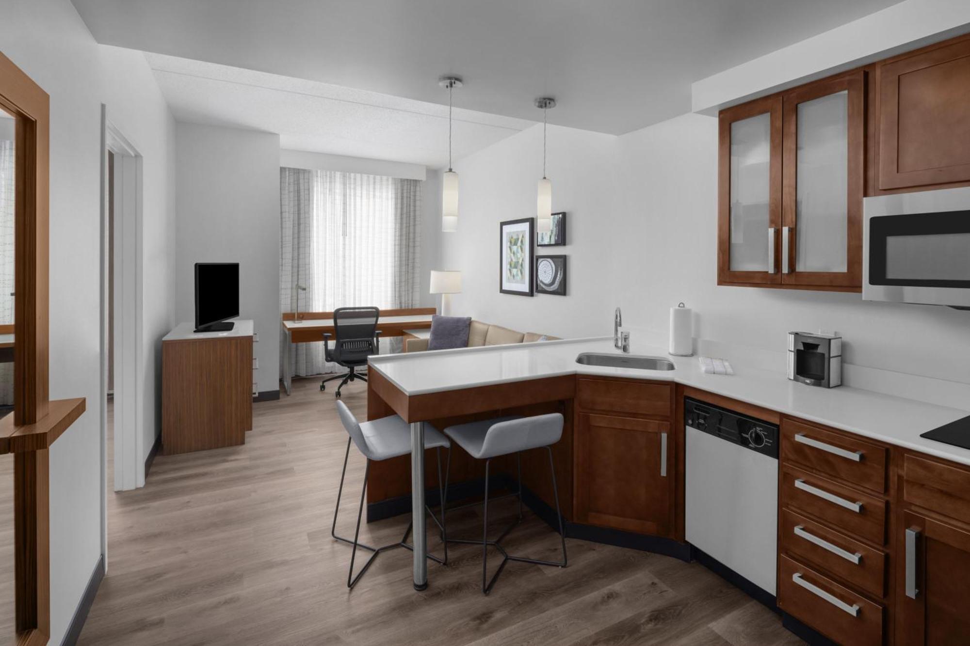 Residence Inn By Marriott Durham Duke University Medical Center Area Екстериор снимка