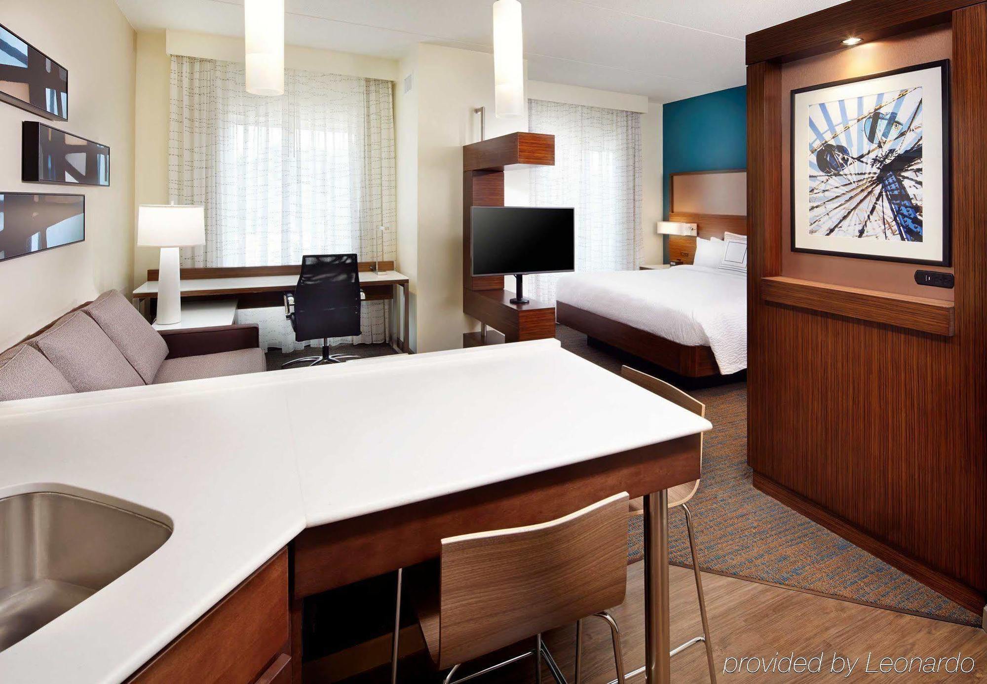Residence Inn By Marriott Durham Duke University Medical Center Area Екстериор снимка